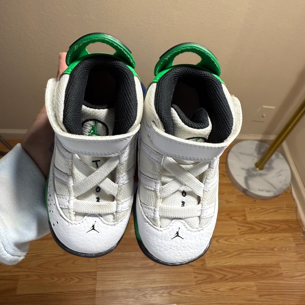 Toddler Nike Air Jordans | Size 6c - Picture 2 of 7